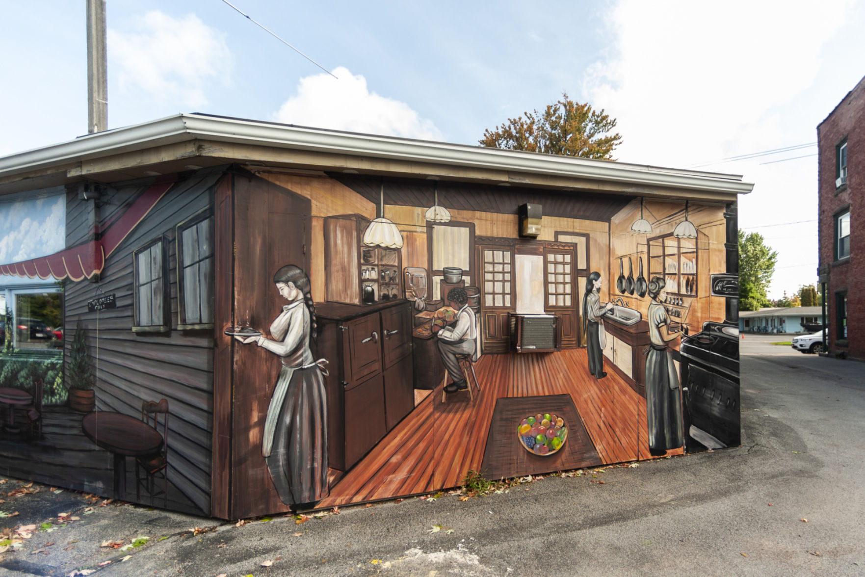 St. Lawrence River area mural artist goes with the artistic flow